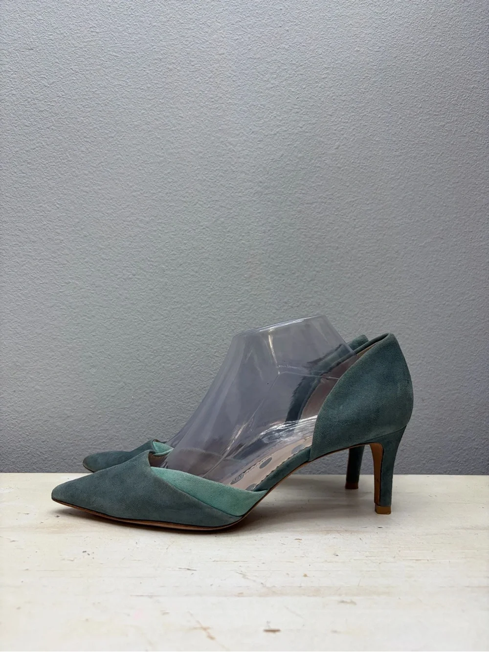 Boden Green Suede D’Orsay Pumps Size 41